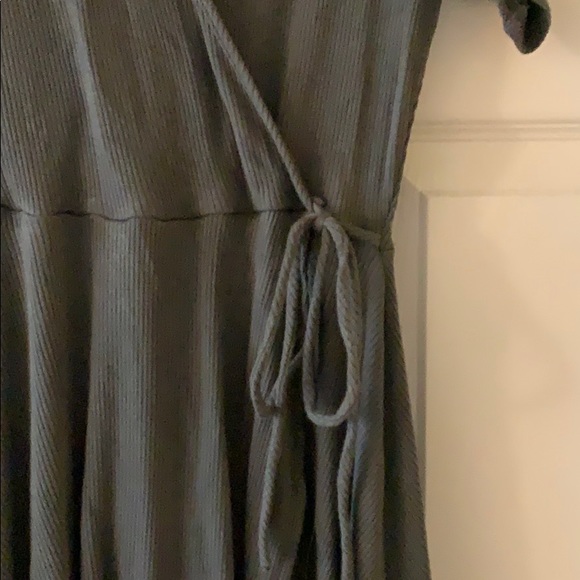 Wrap dress - Picture 2 of 9